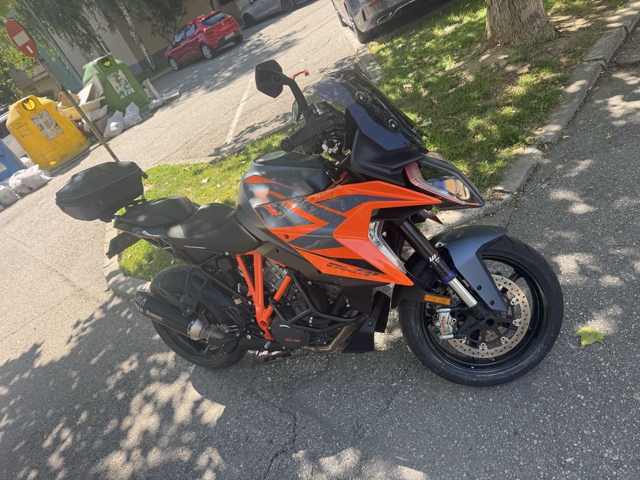 KTM Super Duke GT