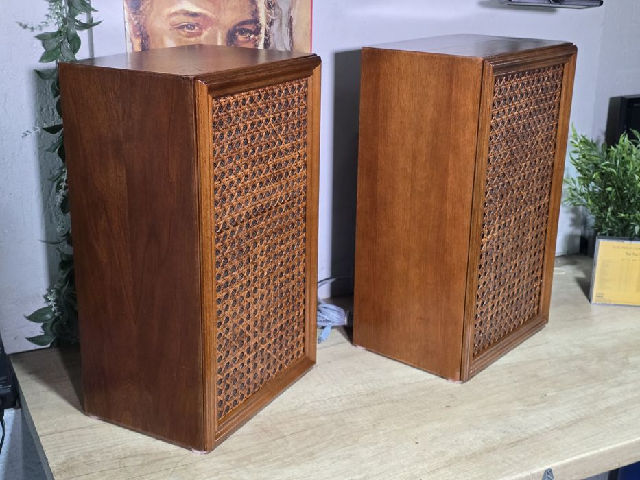 Boxe vintage BOX 270/1, 60w, 4 ohm, 3 cai, furniruit nuc,