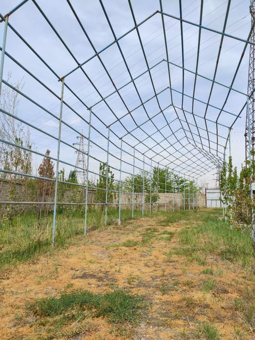 Truba va arka sotiladi.