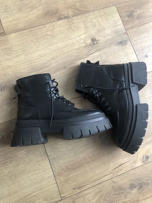 Боти кубинки about you