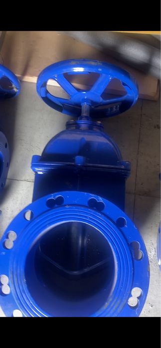 Задвижки диаметр 50,100,200