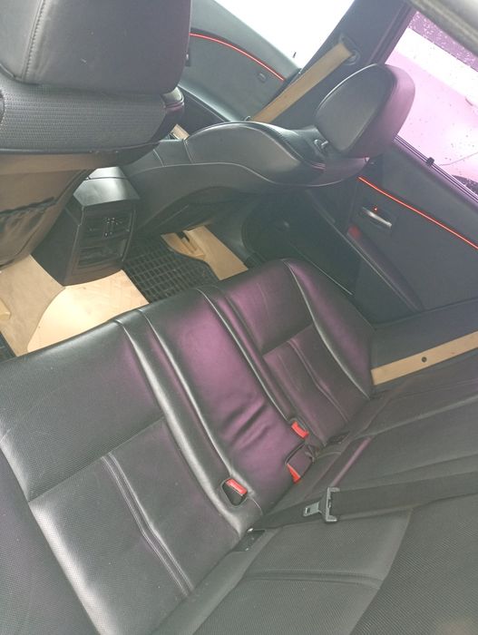 Vând BMW 525 mașina întreținută