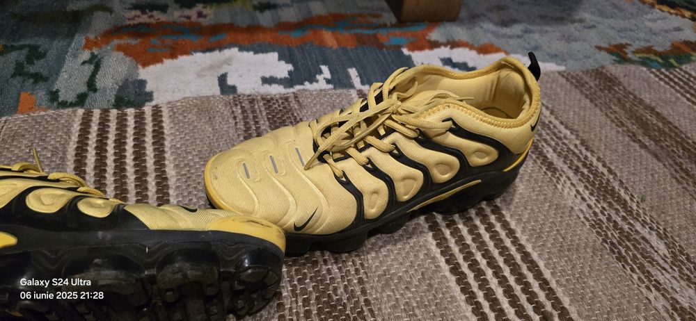 Nike mărimea 43 impecabili