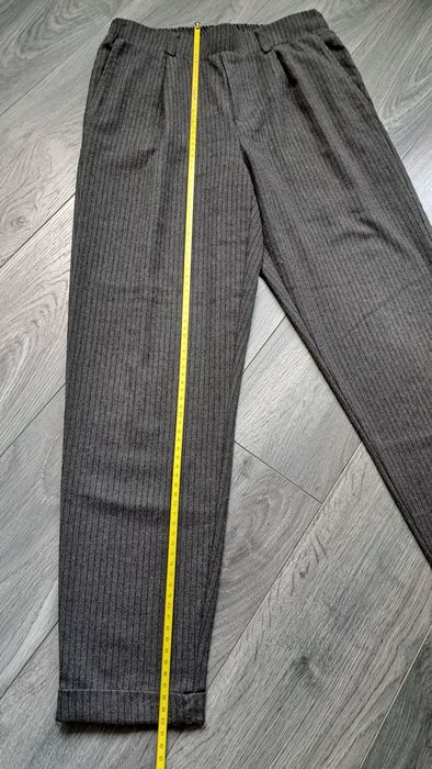 Pantaloni Bershka S
