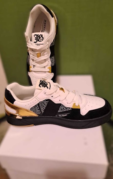 Adidași femei, marimea 38, John Galliano