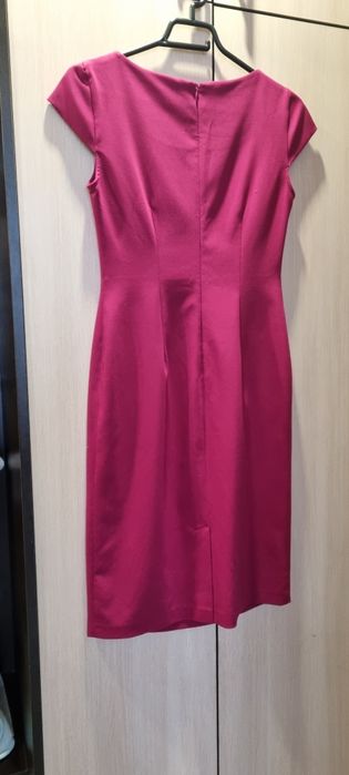 Продам женское платье