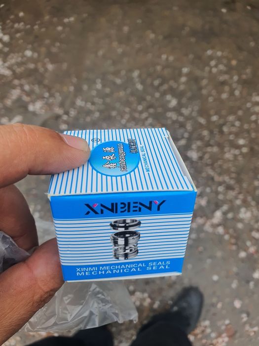 Торцевые уплотнители и сальники для насосов