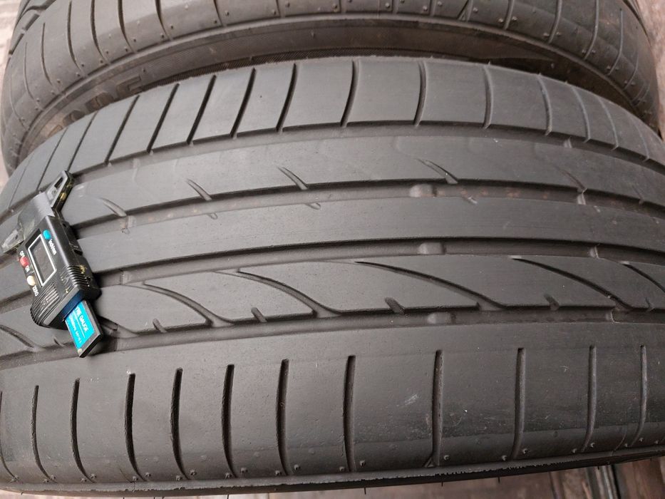 2 anvelope 235/45 R20 Bridgestone