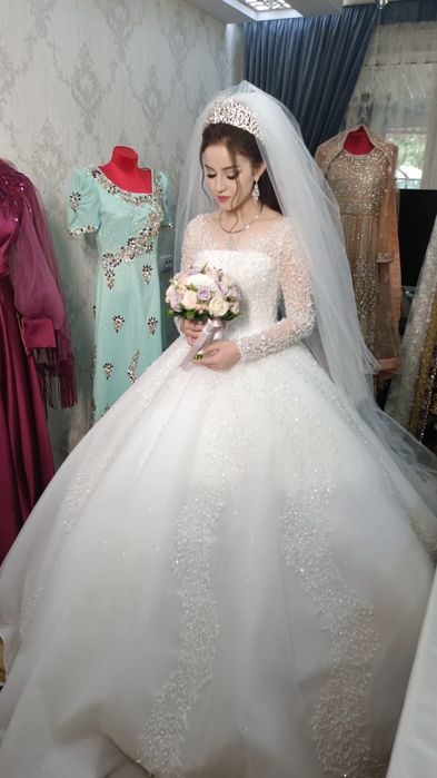 Свадебное платье в идеальном состоянии