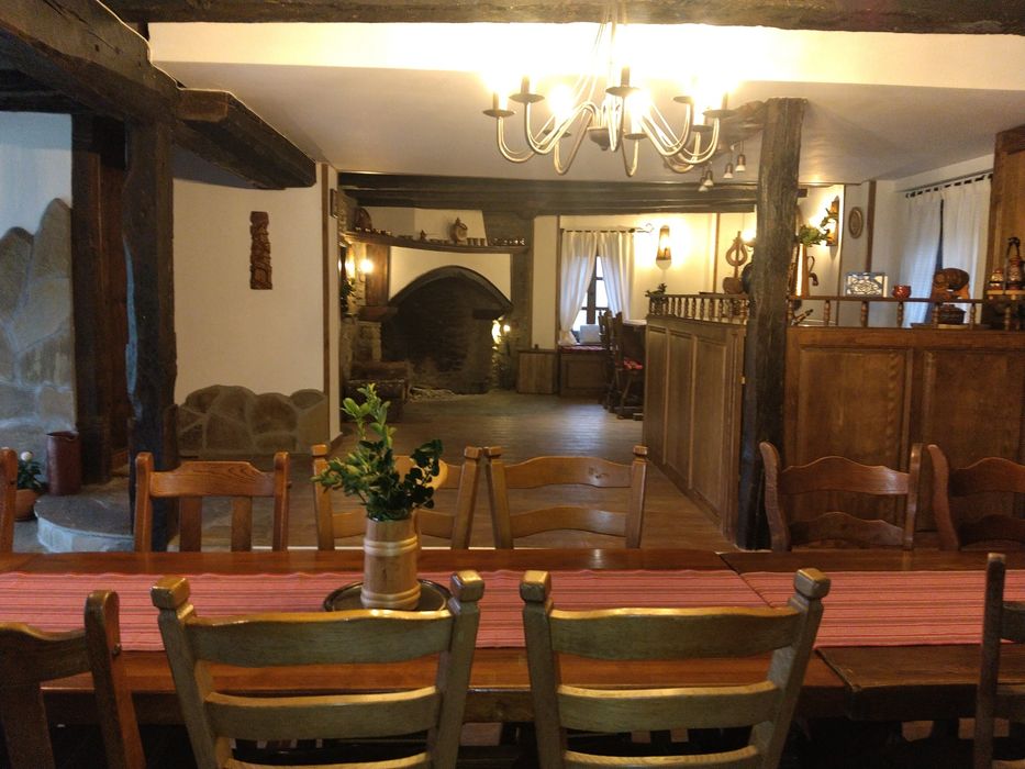 Жупуновите къщи с Ясените Габр