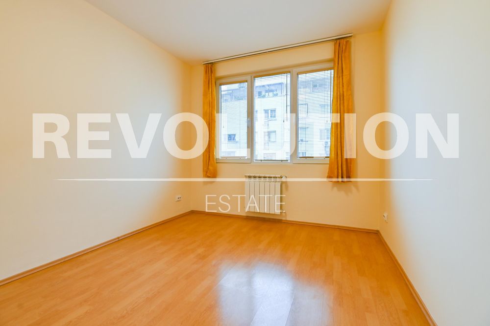 Дава се под наем Тристаен апартамент в София, Младост 1 - 106 кв.м за 766 € - Снимка #9