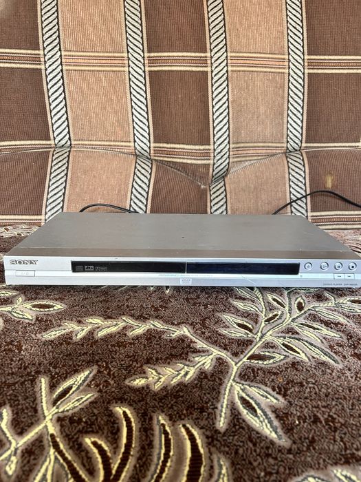 DVD плеер в рабочем состоянии