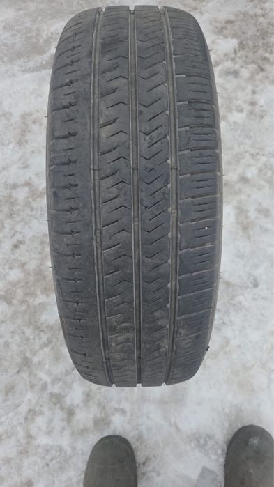 Продам резину от газели 206/65R16C