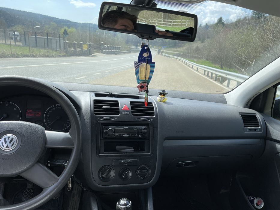 De vânzare masina VW Golf V