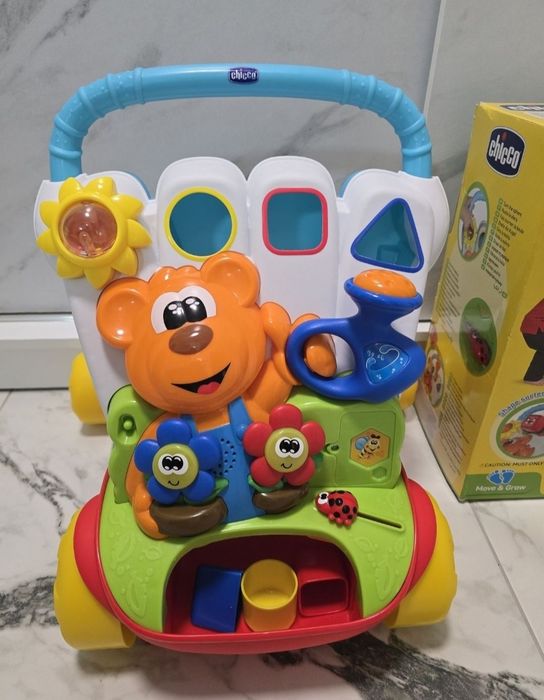 Проходилка Chicco Toys Baby Gardener