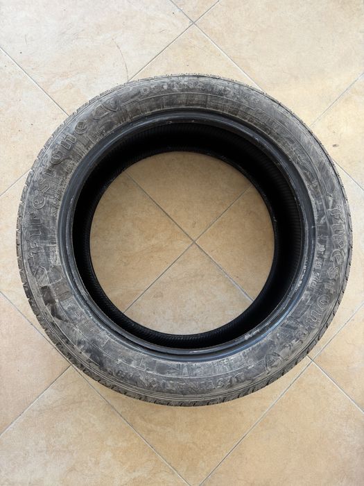 Зимна гума Firestone 235/50 R19