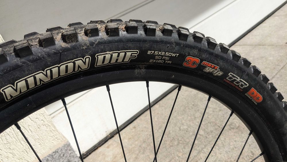 Commencal Meta AM V4.2, размер М - ендуро 27.5"