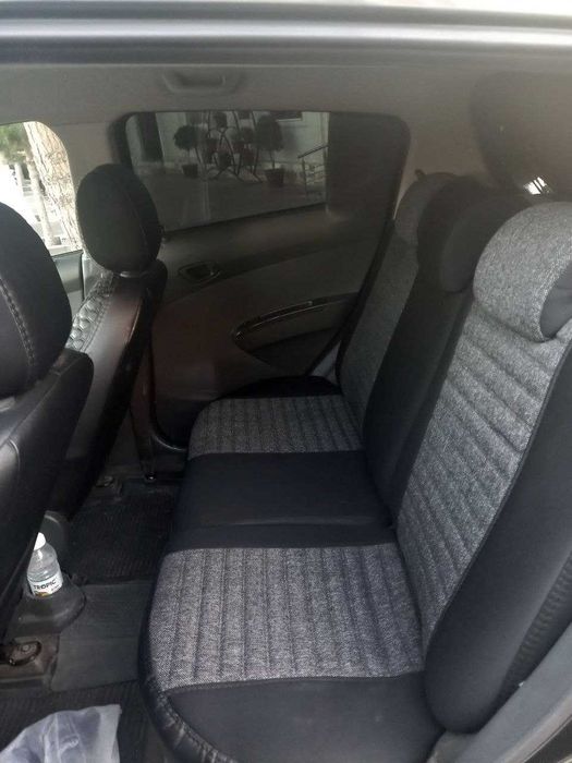 Spark zudlik bilan sotiladi