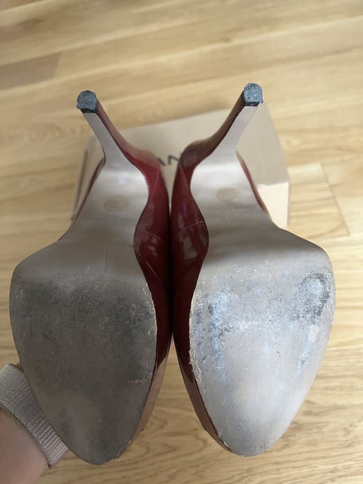 Обувки на ток Mango, Basic модел в червено 37 номер