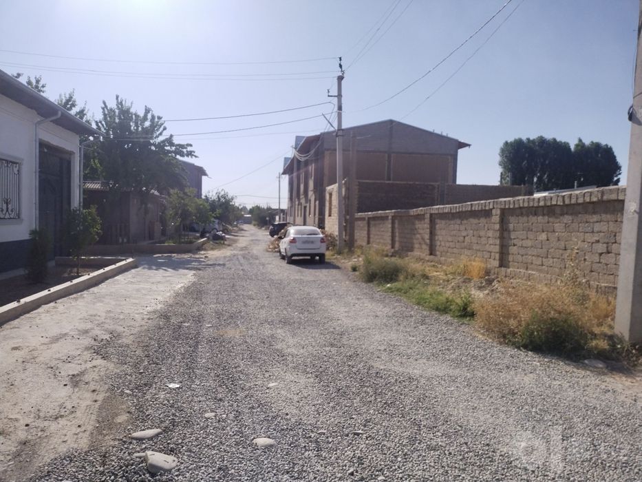 Toshkent tumani shiribo'mda basen ko'chada 6 sotix yer sotiladi