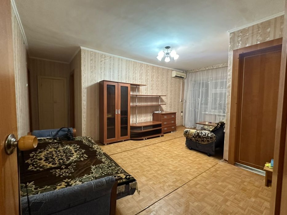 Трехкомнатная квартира в районе Юбилейная