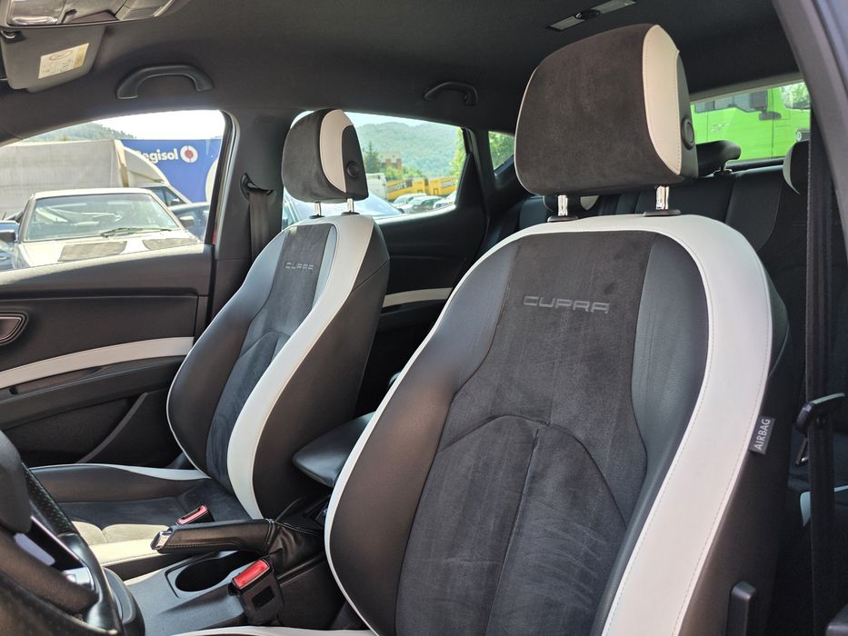 Продава се Seat Leon Cupra