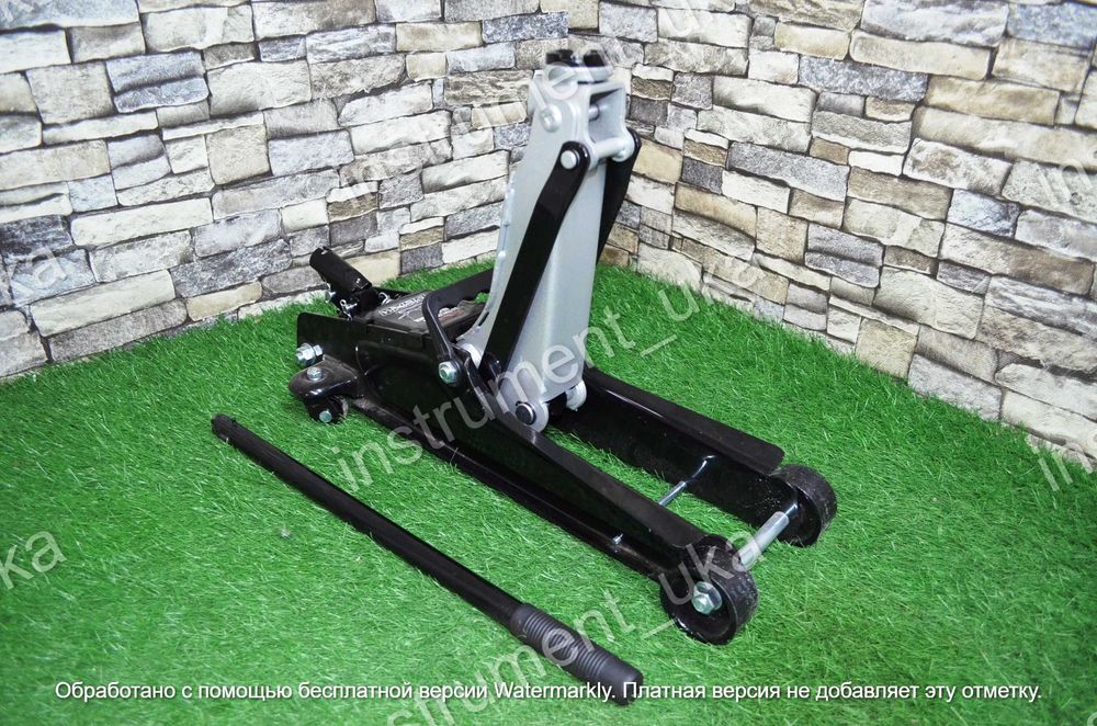 Домкрат гидравлический PRO FORCE 2,5 тонн