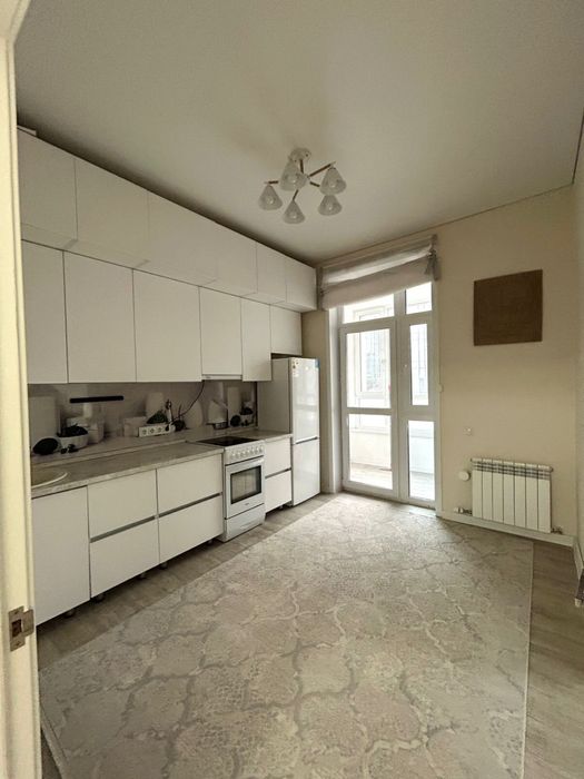 Продам квартиру 2-комн