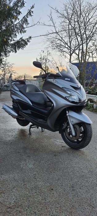 Yamaha majesty 400