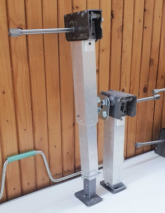 Cricuri de stabilizare AL-KO ClickFix, 420-624 mm,  noi, din aluminiu