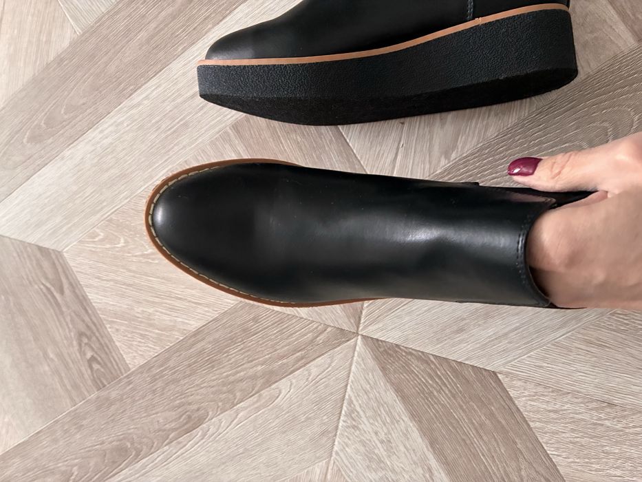 Ботинки H&M  р.37 новые