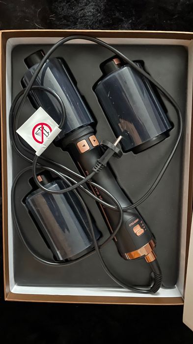 Четка за коса с топъл въздух