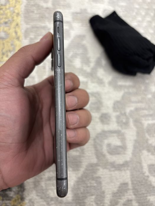 iPone 11 б/у акб 75% 128 гб