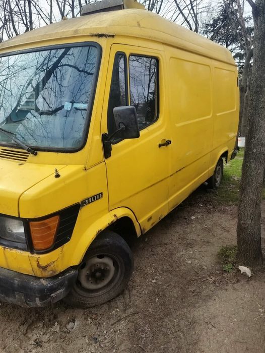 Бус-Мерцедес 310Д