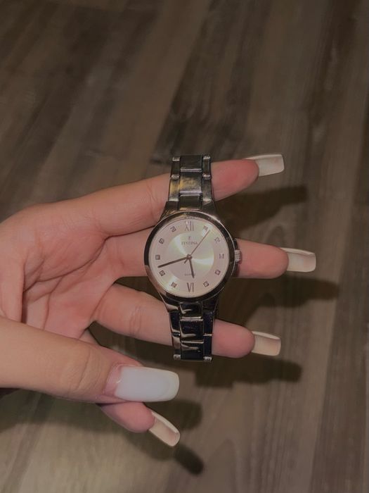 Часовник Festina