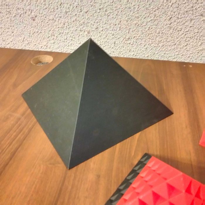 Piramida energetica Keops Giza cu efect de amplificator energie