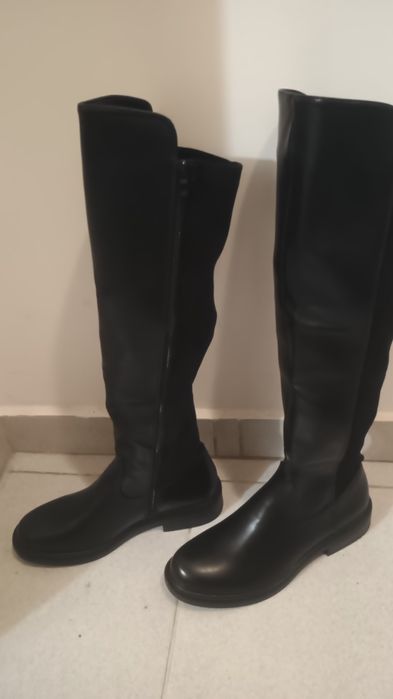 Продавам дамски ботуши