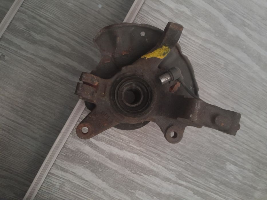 Сафа -ступица на Мазду 626 птичка