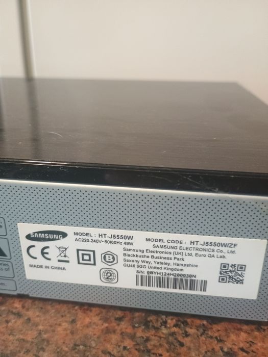 Sistem Home cinema 5.1 3D Blu-ray Samsung HT-J5550W 1000W  Smart Bluetooth
