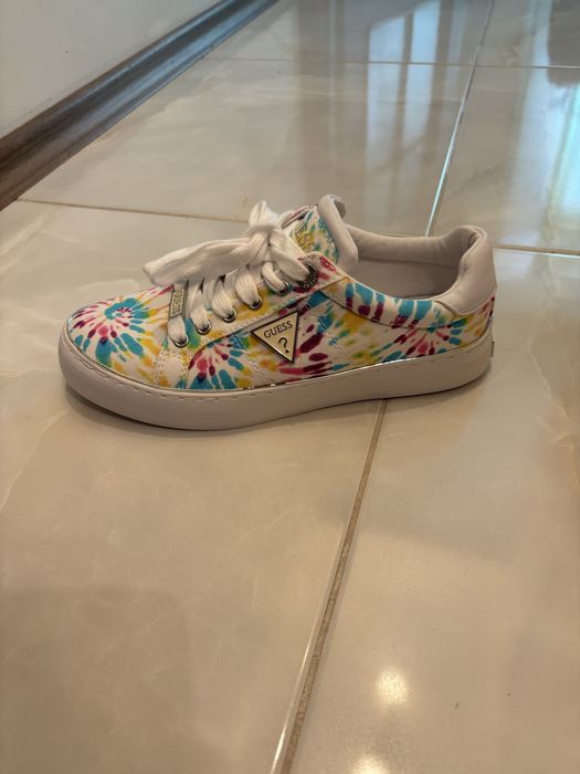 Дамски обувки Guess