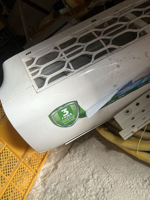 Midea Кондиционер 12