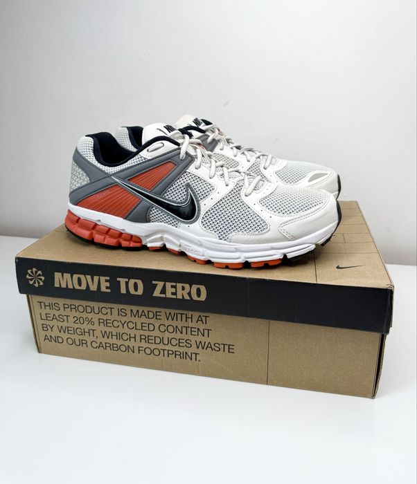 Nike Zoom Vomero 5 (44) 28см. Маратонки