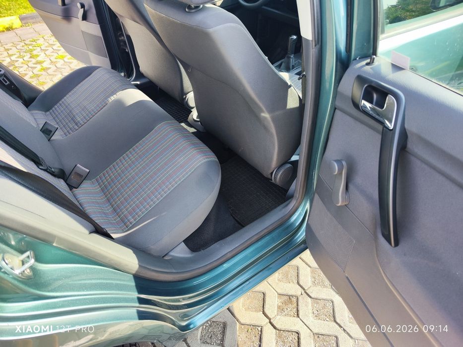 VOLKSWAGEN Polo 2006 — imagine 4