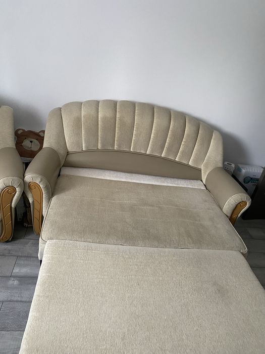Canapea extensibilă plus 2 fotolii