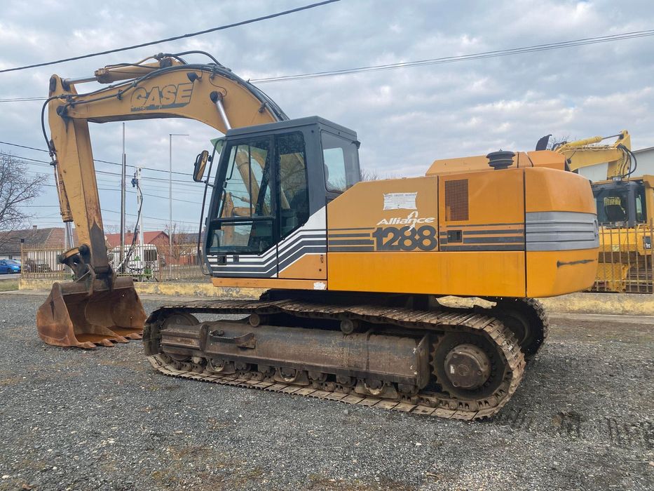 Dezmembrez excavator pe șenile CASE 1288, 1088, 1188 – piese utilaj
