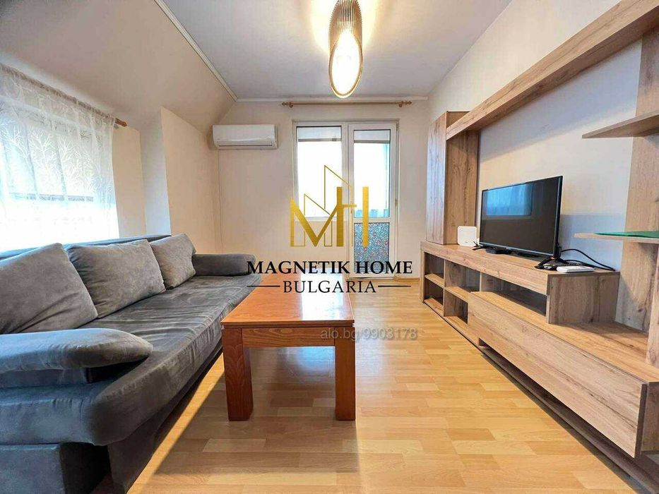 Дава се под наем Двустаен апартамент в Бургас, Център - 65 кв.м за 408 € - Снимка #3