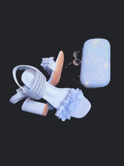 Rochie mireasa,voal,gentuta,Sandale,tava mireasa,căsuța bani !