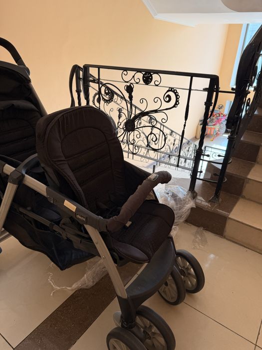 Коляска двухместная детская