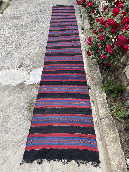 Ръчно тъкана черга