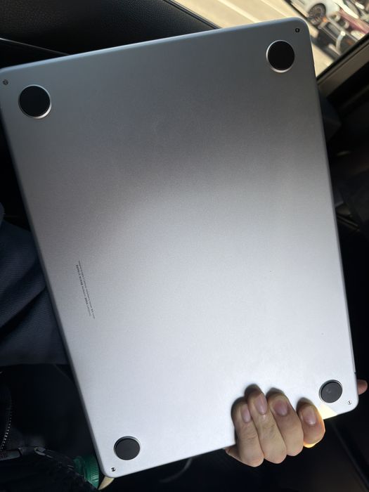 Macbook Air с гарантией